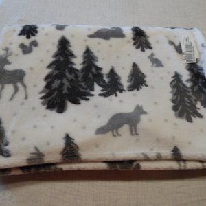 Charter Club Cozy Plush 50" x 70" Holiday Throw